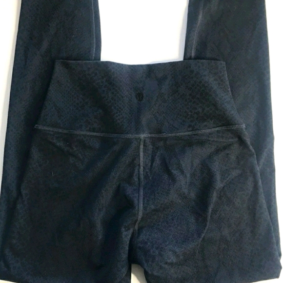 lululemon athletica Pants - LULULEMON Leggings